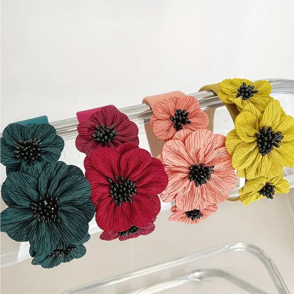 Green Floral Headband - Picture 2 of 3